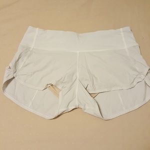 Lululemon speed short-white